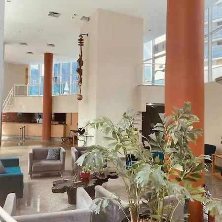 Charme Class - A Poucos Passos Da Apartamento